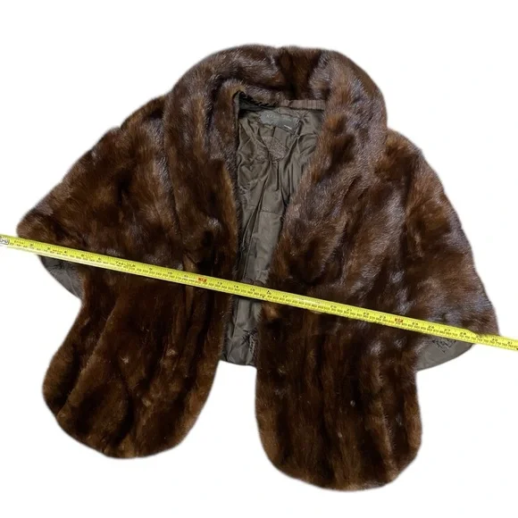 Vintage 50’s / 60’s N.L. Kaplan Brown Real Fur Shawl - Picture 8 of 13